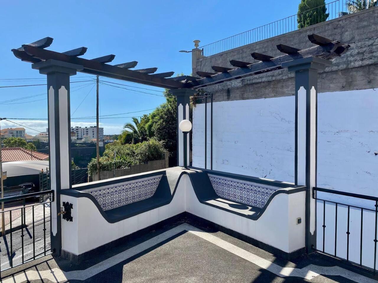 Comfortable 2-Bedroom Apartment For Relaxing Stays Funchal  Exterior foto